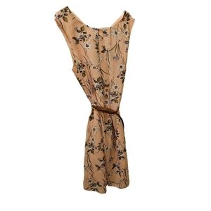 Floral dress size M with belt
